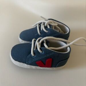 Veja Kids Sneakers in Blue with Red Accent